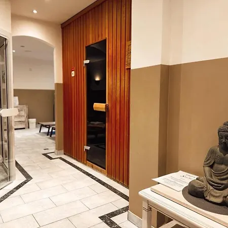 Sylter Hof Otel 4*