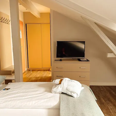 Sylter Hof Otel 4*