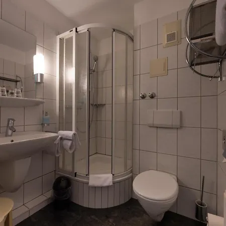 Sylter Hof Otel 4*