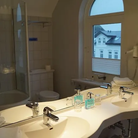 Hotel Sylter Hof 4*